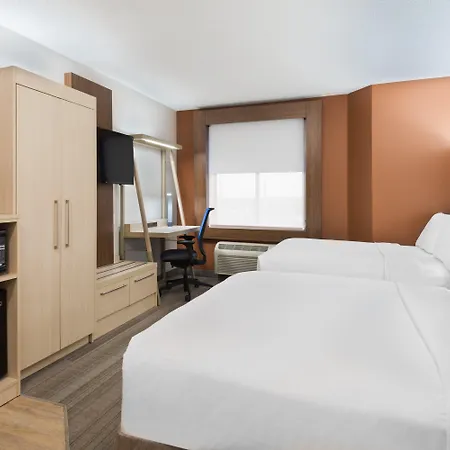 Holiday Inn Express & Suites - Nearest Universal Orlando By Ihg Exterior photo