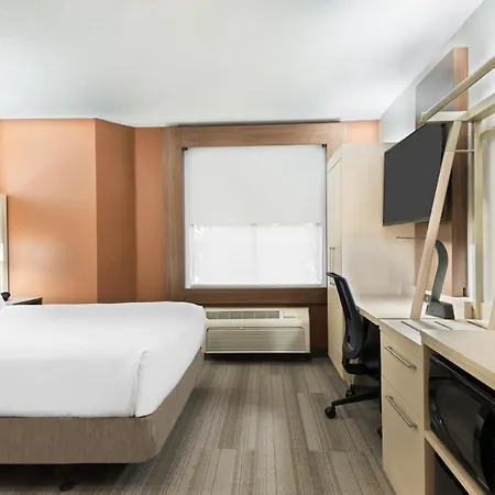 Holiday Inn Express & Suites - Nearest Universal Orlando By Ihg Exterior photo